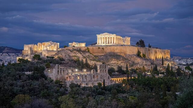 Greece Tours By Season: Find Your Best Month